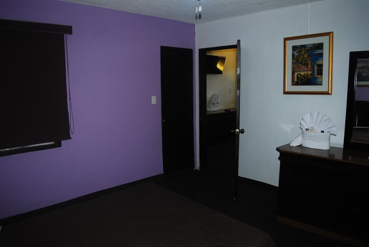 Hotel Suites Royal تيجوانا المظهر الخارجي الصورة